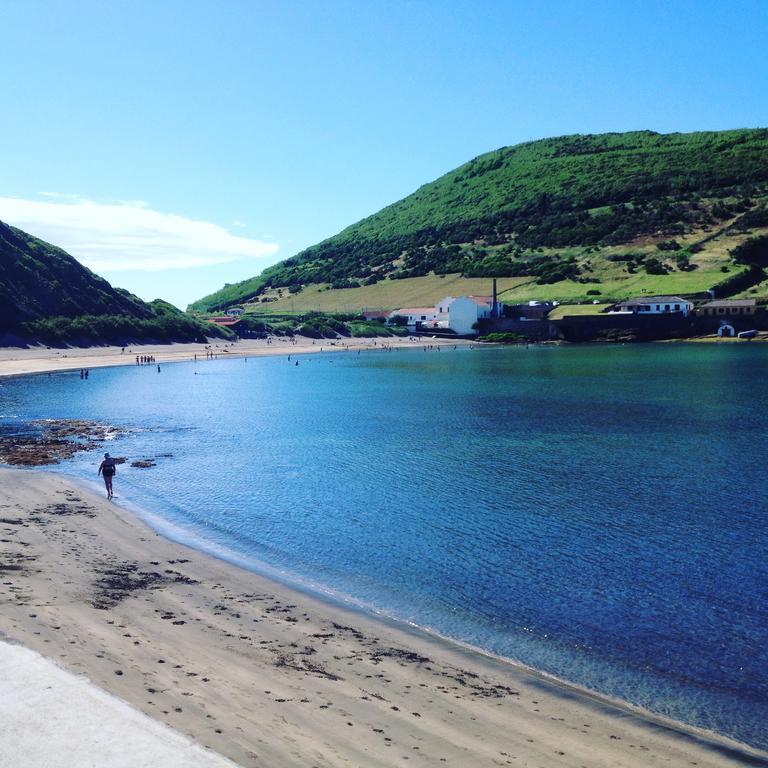 Baia Das Caldeirinhas Horta  Luaran gambar
